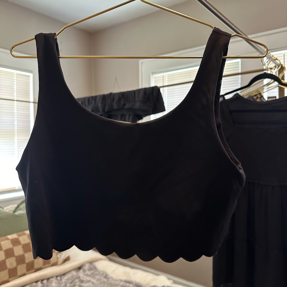Aerie/OFFLINE Scalloped Goals Bra Top